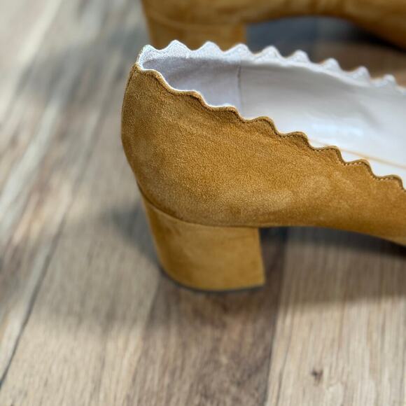 Chloé Lauren Suede Scallop Block Heel Pump 41 Tan - Picture 4 of 12